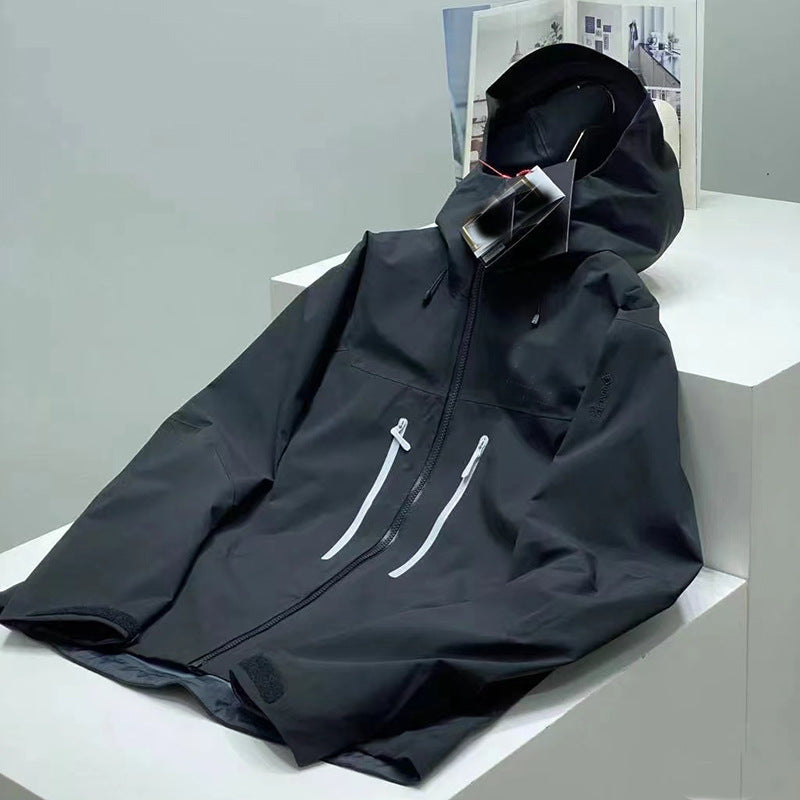 Women’s High-End Gore-Tex Hard Shell Jacket